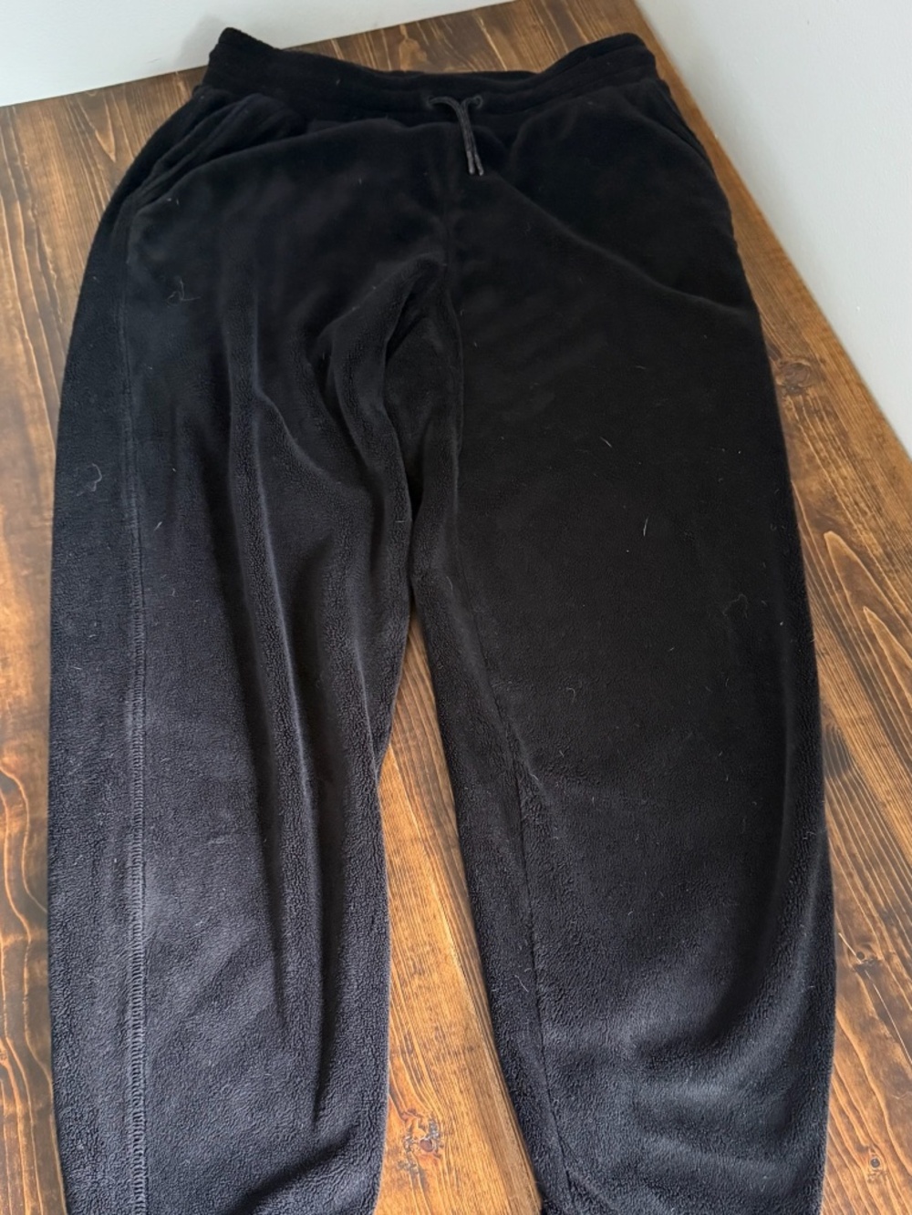 Athleta Girl size 14 black sweatpants